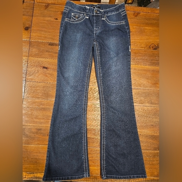 FADE TO BLUE WOMEN'S MODERN FLAIR STRETCH TECHNOLOGY BOLD STITCH JEANS SIZE 29 - Picture 9 of 16